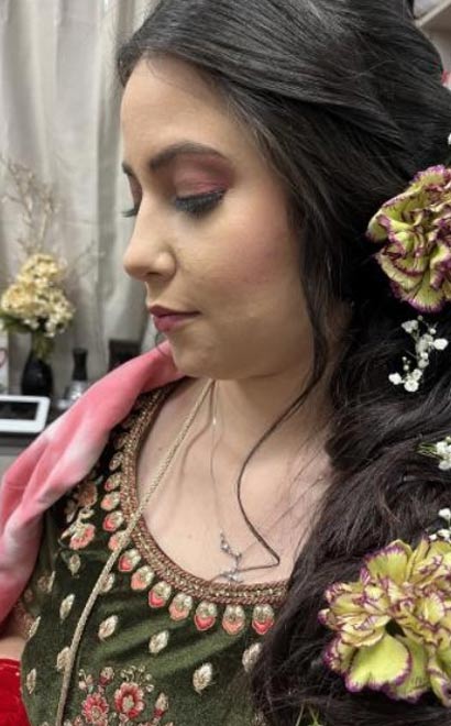 Waxing and Threading Services in Tracy, CA